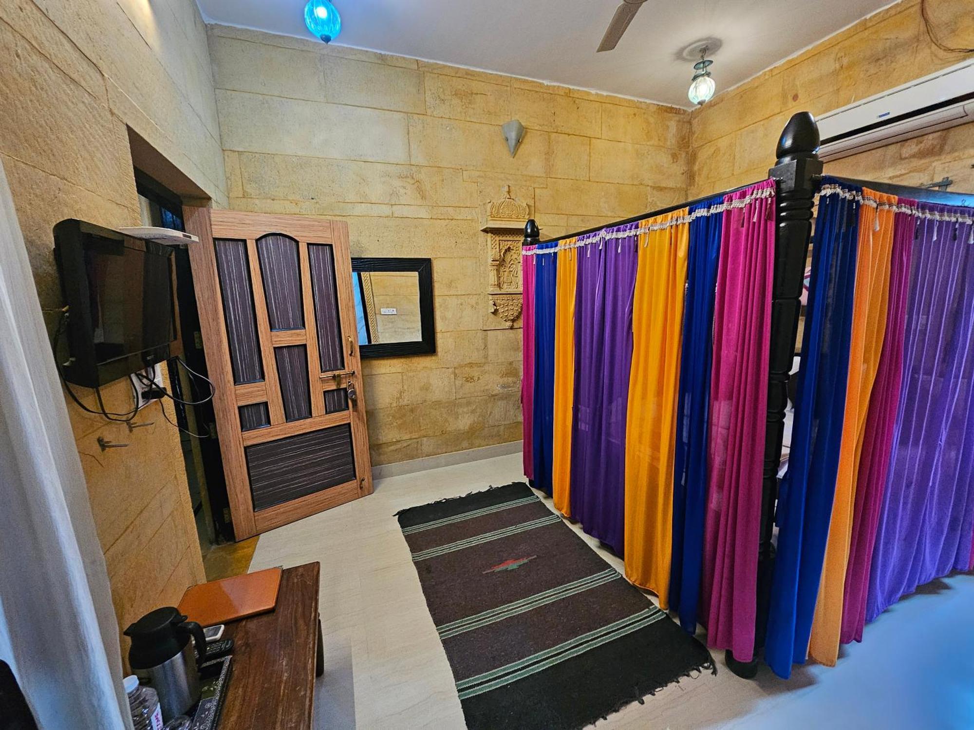 Hotel Royal Haveli Jaisalmer Dış mekan fotoğraf